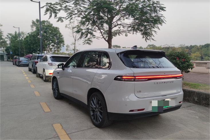 春節(jié)返鄉(xiāng)600公里+,零跑C10用起來到底怎么樣?車主來為你解答