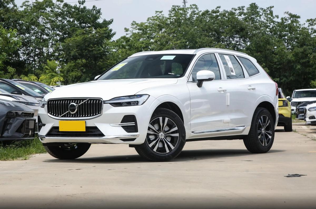 二線豪華中型SUV對(duì)決,沃爾沃XC60對(duì)比凱迪拉克XT5,該怎么選?